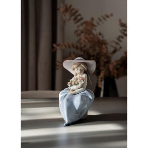 Lladro Fragrant Bouquet Girl Figurine