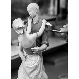 Lladro Happy Encounter Couple Figurine