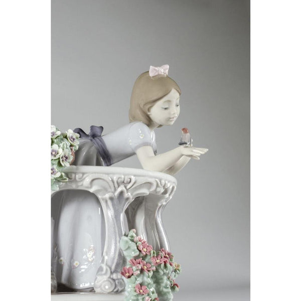 Load image into Gallery viewer, Lladro Morning Song Girl Figurine - Special Edition

