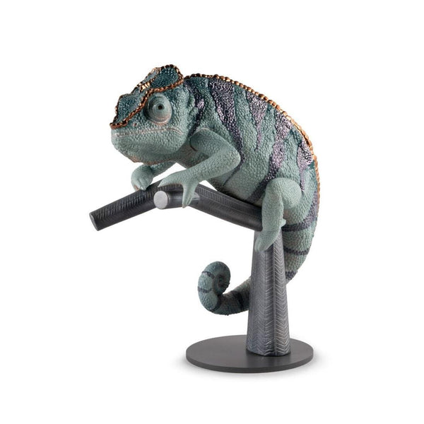 Load image into Gallery viewer, Lladro Chameleon Figurine
