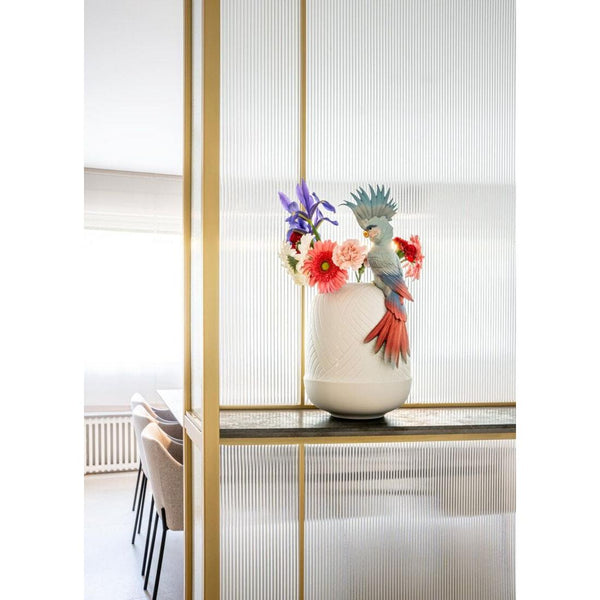 Load image into Gallery viewer, Lladro Cockatoo Vase

