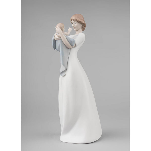 Load image into Gallery viewer, Lladro A Mother&#39;s Treasure Figurine
