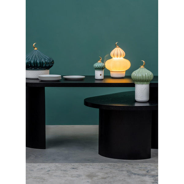 Load image into Gallery viewer, Lladro Majestic Nights incense diffuser
