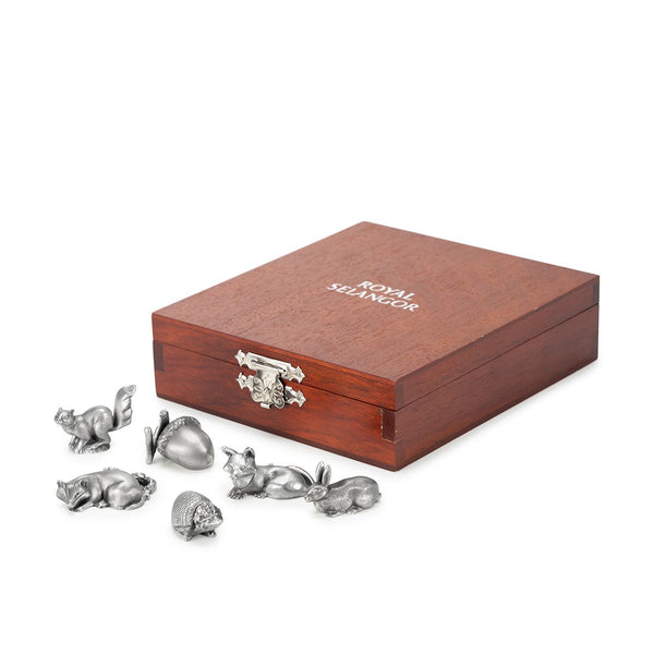 Load image into Gallery viewer, Royal Selangor Woodland Place Card Holder Set

