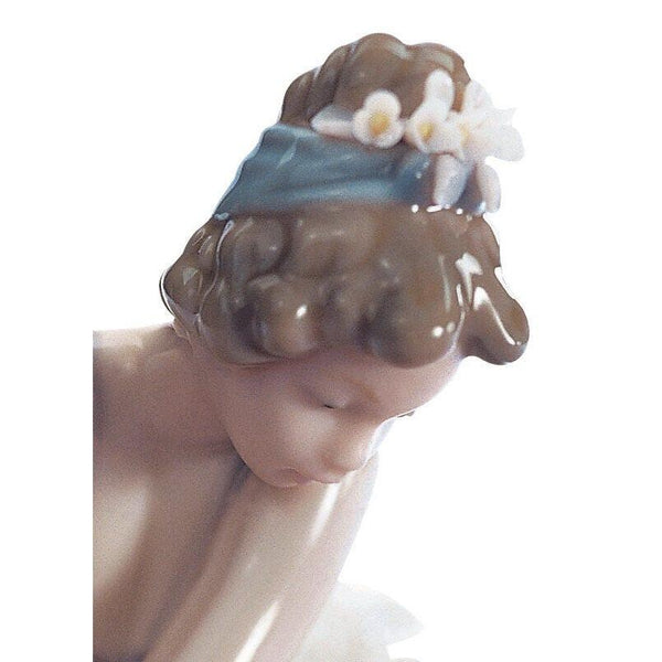 Load image into Gallery viewer, Lladro Opening Night Girl Ballet Figurine
