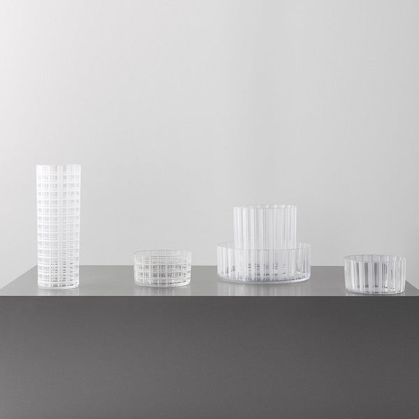 Load image into Gallery viewer, Orrefors Cut In Number Checkered Bowl Small
