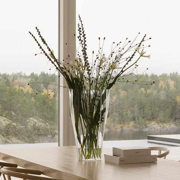 Load image into Gallery viewer, Orrefors Reed Vase Clear Large
