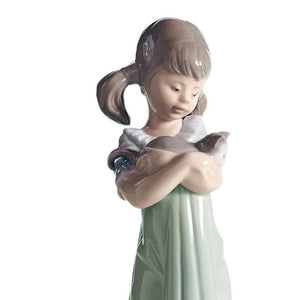 Lladro Don't Forget Me Girl Figurine