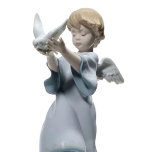 Lladro Peace On Earth Angel Figurine
