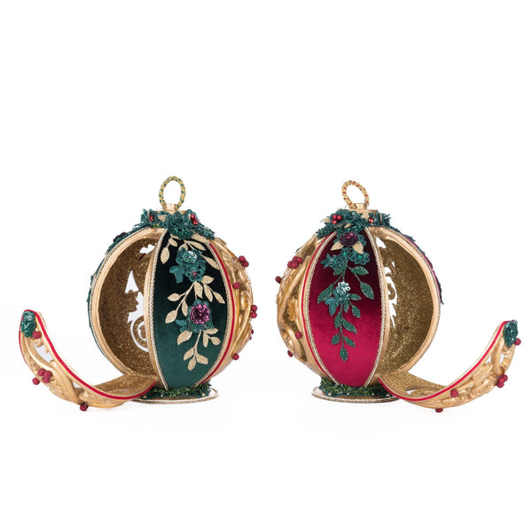 Load image into Gallery viewer, Katherine&#39;s Collection Winter Balsam And Berry Tabletop Ornaments With Tea Lights Assortment Of 2
