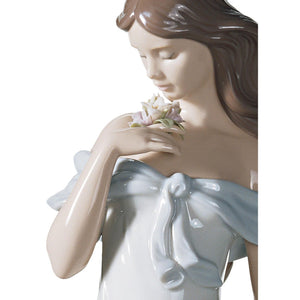 Lladro A Flower's Whisper Woman Figurine