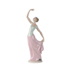 Lladro NAO The Dance is Over - Figurine