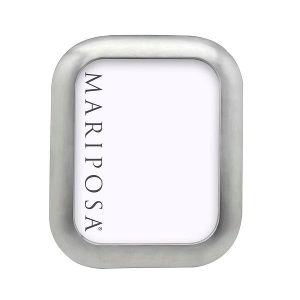 Load image into Gallery viewer, Mariposa Round Edge 8x10 Frame

