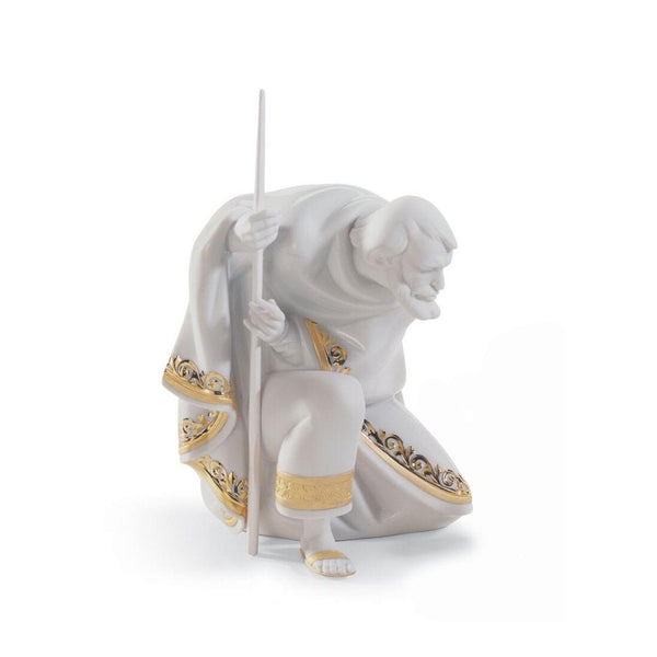 Load image into Gallery viewer, Lladro Saint Joseph Nativity Figurine - Golden Lustre
