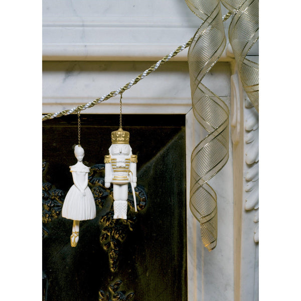 Load image into Gallery viewer, Lladro Ballerina Christmas Ornament - Golden Lustre
