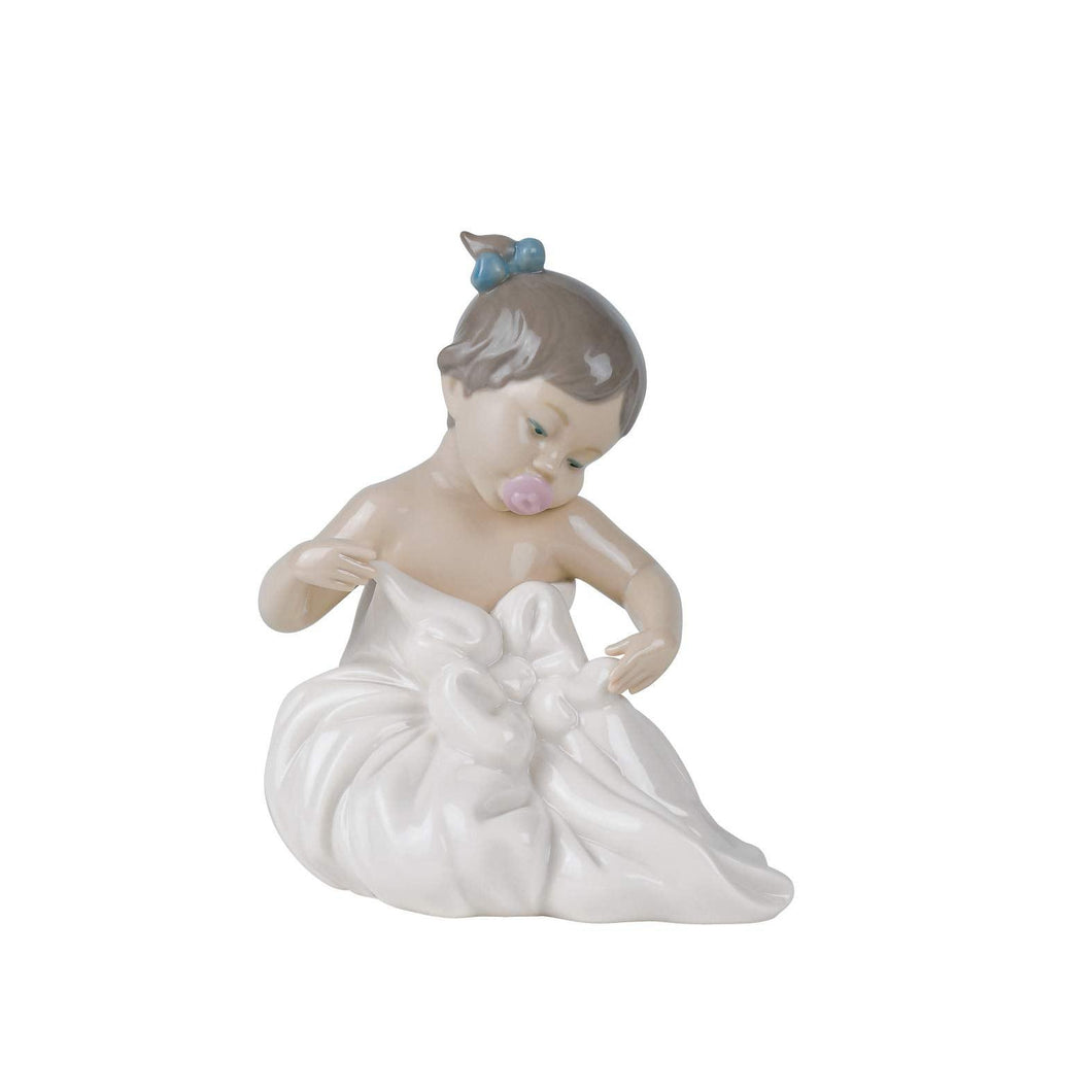 Lladro NAO My Blanky! - Figurine