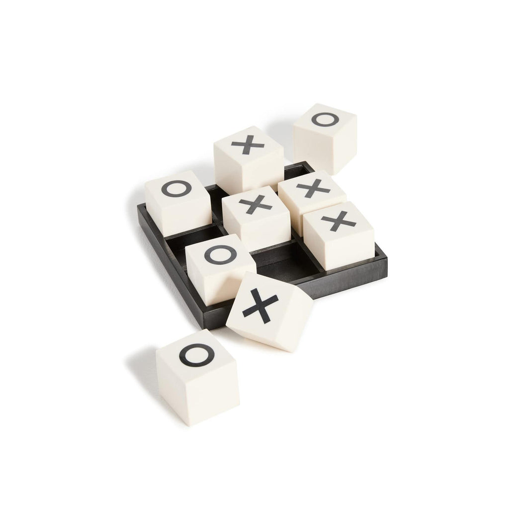 Tizo Design Horn/Bone Tic Tac Toe Set