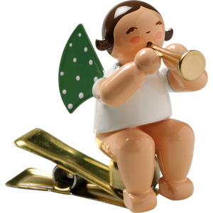 Wendt & Kuhn Angel with Small Trumpet, on Clip Figurine