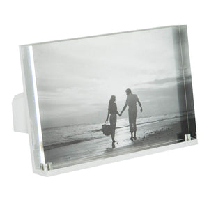 Tizo Design Clear 5x7 Horizontal Acrylic Picture Frame with Stand