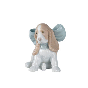 Lladro NAO Puppy Present - Figurine