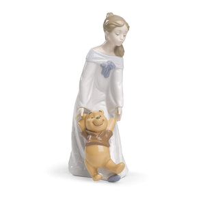 Lladro NAO Fun with Winnie The Pooh - Figurine