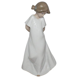 Lladro NAO So Shy - Figurine