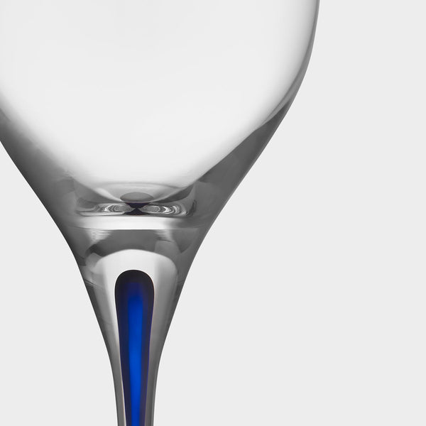 Load image into Gallery viewer, Orrefors Intermezzo Blue Balance
