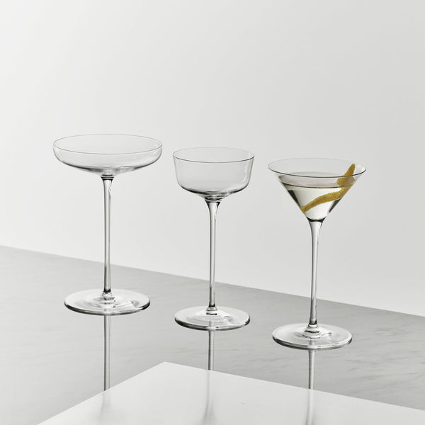 Load image into Gallery viewer, Orrefors Frantzen Martini Set of 2
