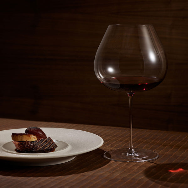 Load image into Gallery viewer, Orrefors Frantzén Mature Wine Handmade
