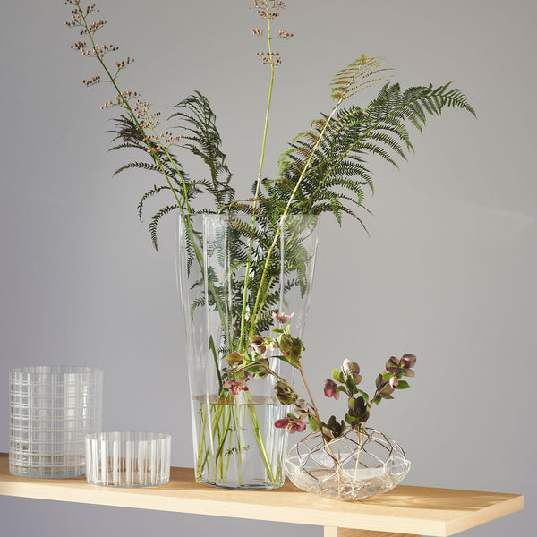 Load image into Gallery viewer, Orrefors Reed Vase Clear Large
