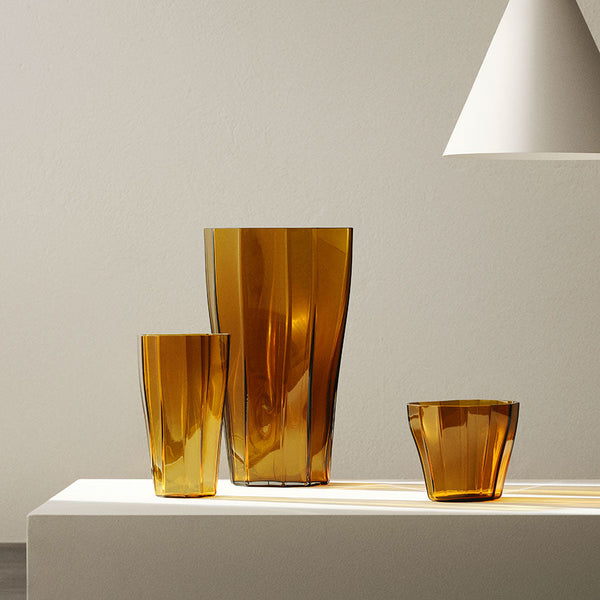 Load image into Gallery viewer, Orrefors Reed Vase Amber Low
