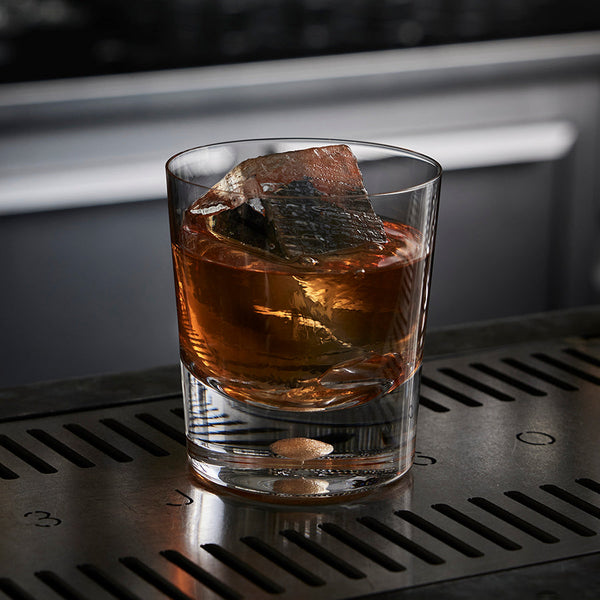 Load image into Gallery viewer, Orrefors Intermezzo Gold Double Old Fashioned - Set of 2
