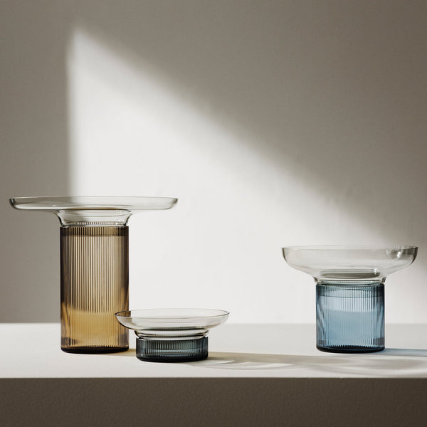 Load image into Gallery viewer, Orrefors Ensemble Blue/Gray Medium
