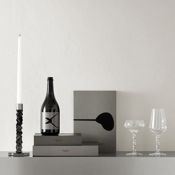 Load image into Gallery viewer, Orrefors Carat Wine - Set of 2
