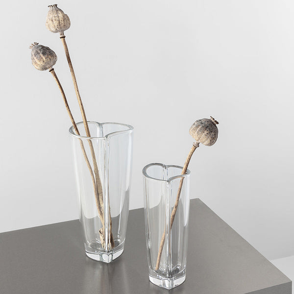 Load image into Gallery viewer, Orrefors Heart Bud Vase
