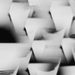 Orrefors Midsummer Peach-Leaved Bellflower Vase