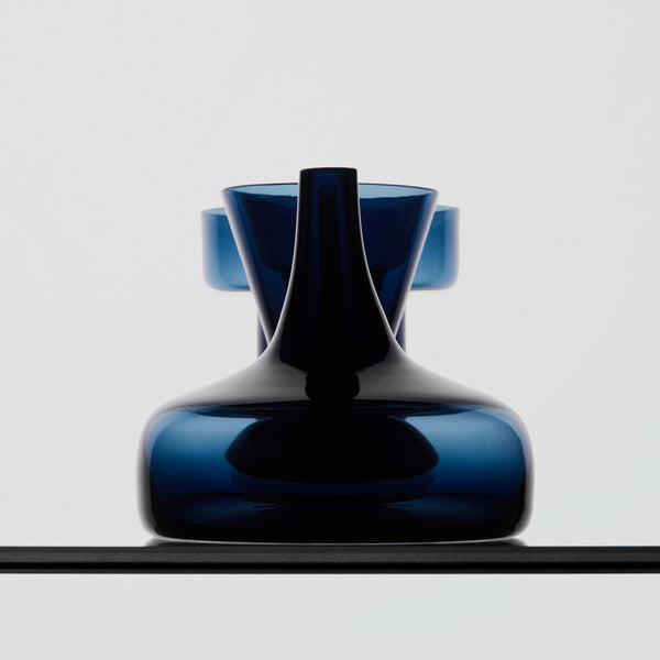 Load image into Gallery viewer, Orrefors Midsummer Vases Midnight Blue Mini Set Of 7 Ltd
