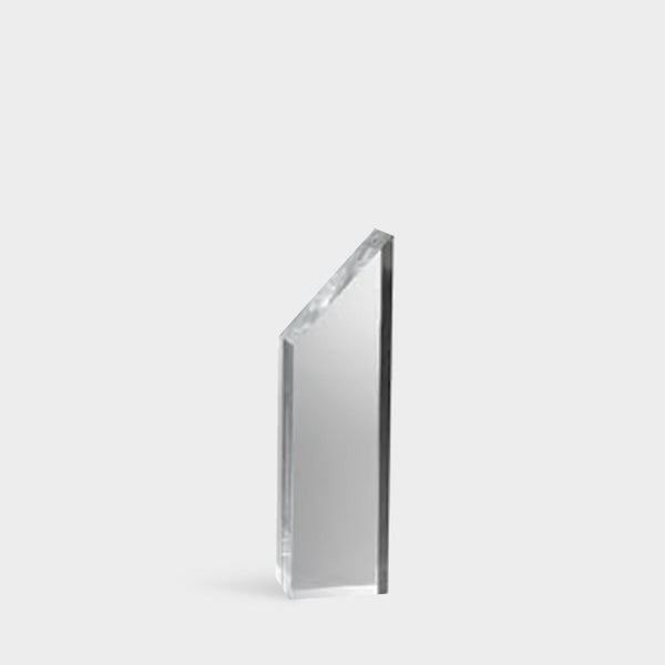 Load image into Gallery viewer, Orrefors Manhattan Award Small
