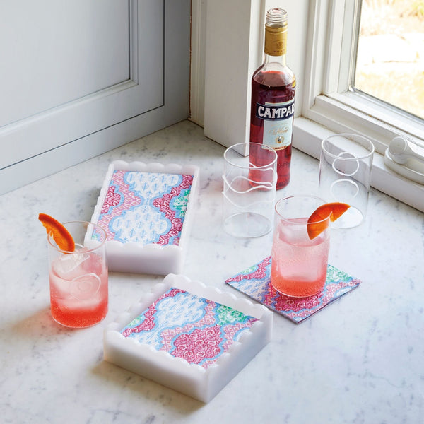 Load image into Gallery viewer, Mariposa Provençal Cotton Pink White Scalloped Cocktail Napkin Box Set
