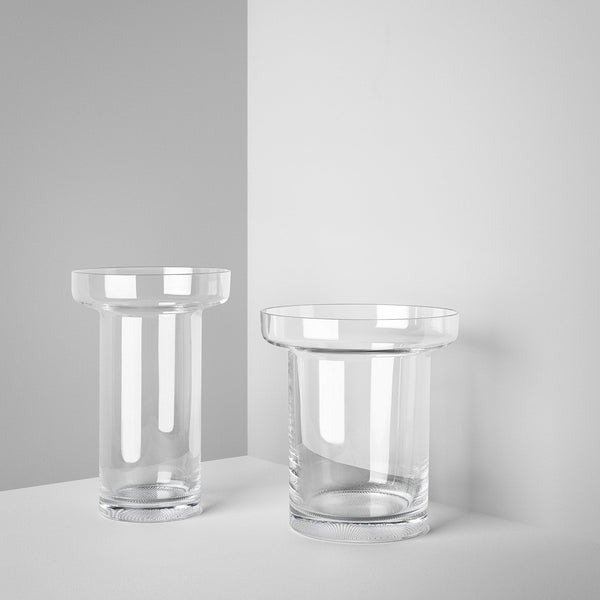 Load image into Gallery viewer, Kosta Boda Limelight Vase Clear Tall
