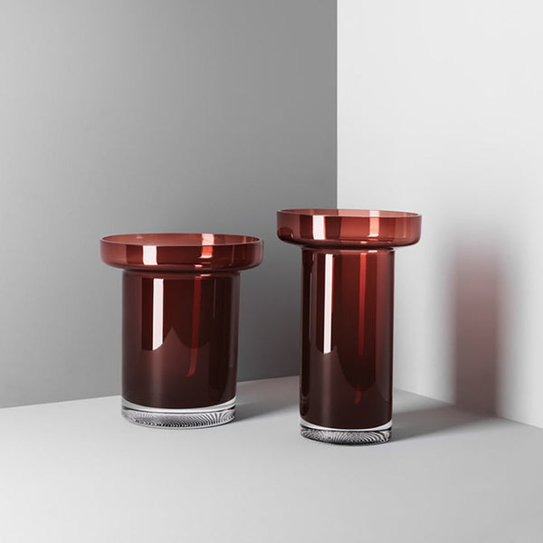 Load image into Gallery viewer, Kosta Boda Limelight Vase Burgundy Tall
