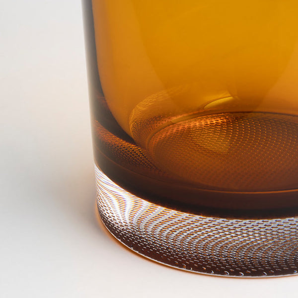 Load image into Gallery viewer, Kosta Boda Limelight Vase Amber Low
