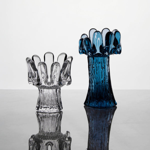 Load image into Gallery viewer, Kosta Boda Sunflower Votive Clear Medium
