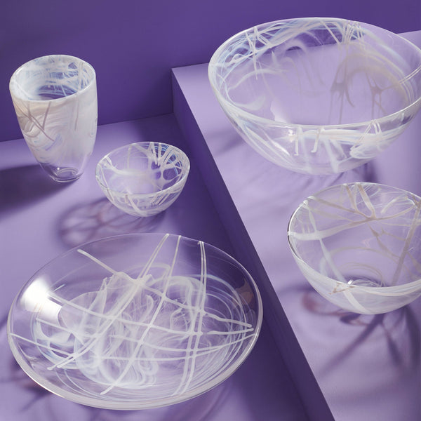 Load image into Gallery viewer, Kosta Boda Contrast Dish White/White
