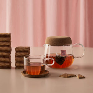 Kosta Boda Viva Teapot with cork Lid