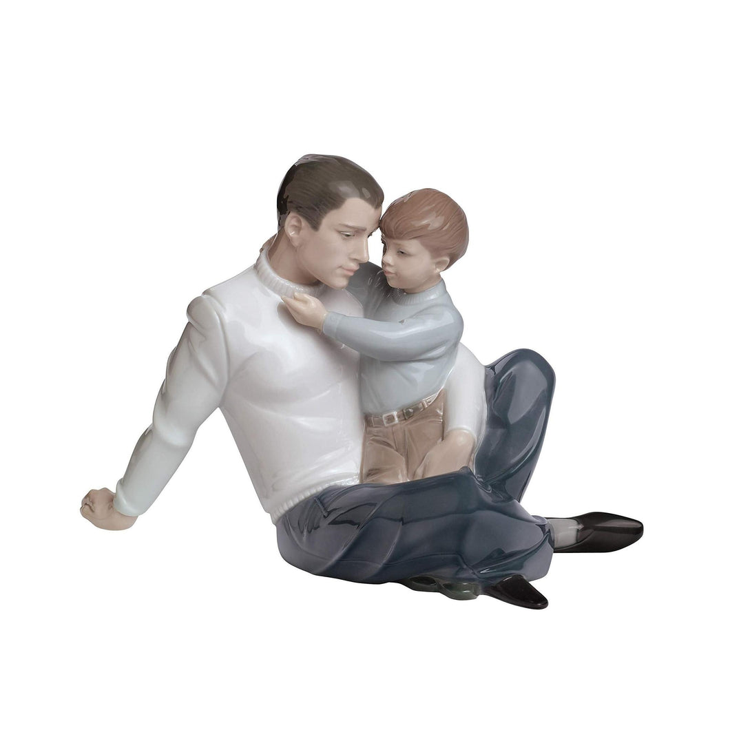 Lladro NAO To Love and Protect - Figurine