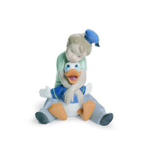 Lladro NAO Daydreaming with Donald - Figurine