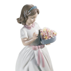 Lladro For A Special Someone Girl Figurine