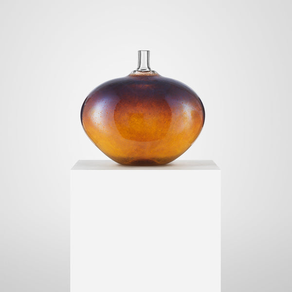 Load image into Gallery viewer, Kosta Boda Beans Golden Brown
