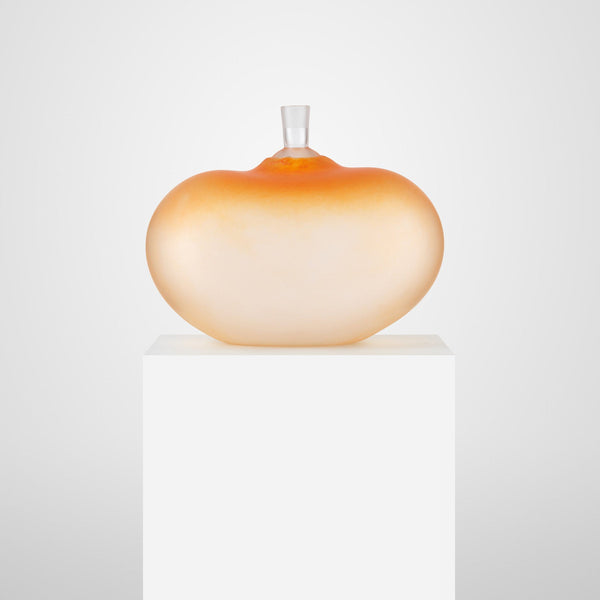 Load image into Gallery viewer, Kosta Boda Beans Orange
